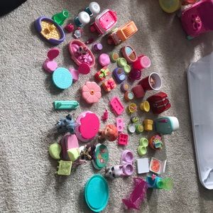 littlest pet shop set